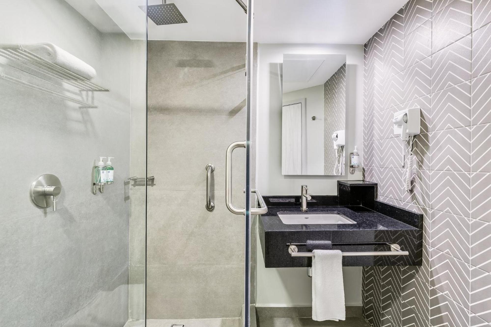 One Acapulco Costera Hotel Екстериор снимка
